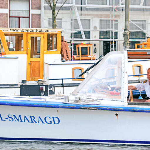 Kapitán. Amsterdam, Holandsko