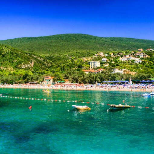 Pláž Zanjice, Čierna Hora