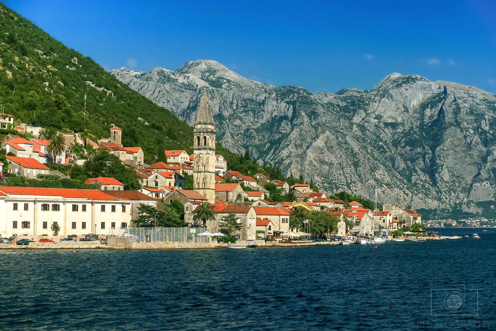 Dedinka Perast v Kotorskom záliv, Čierna Hora