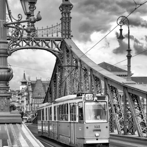 Električka na Moste Slobody v Budapešti, Maďarsko