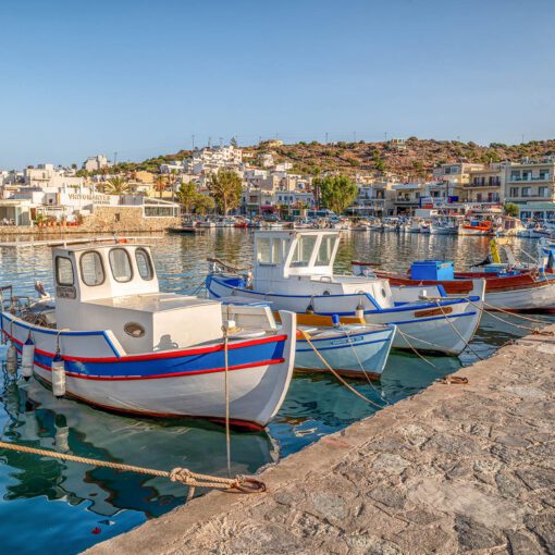 Rybárske lode v prístave Elounda, Kréta