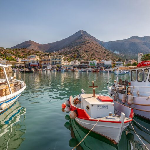 Rybárske lode v prístave Elounda, Kréta