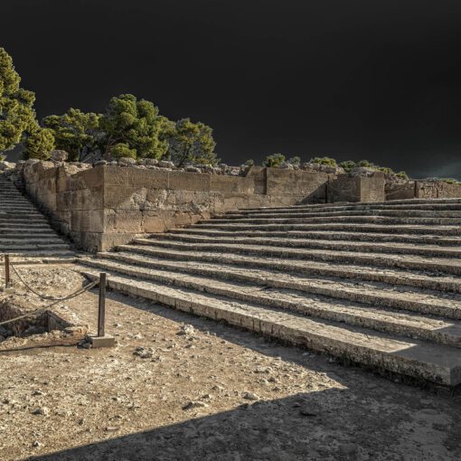 Phaistos – antické schodisko minojského paláca na Kréte
