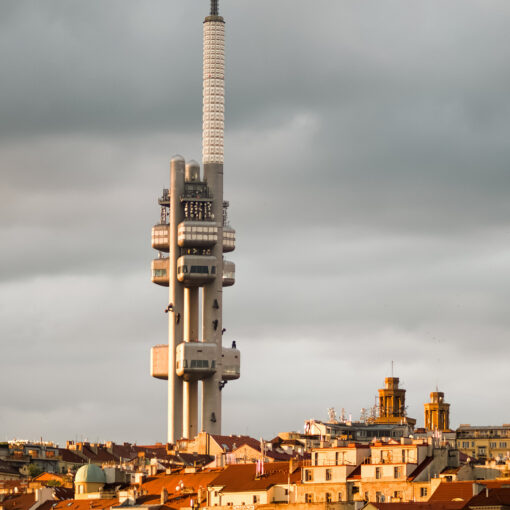 Žižkovská televízna veža v Prahe