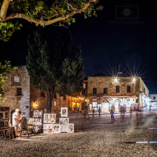 Nočný život v meste Rodos, Grécko