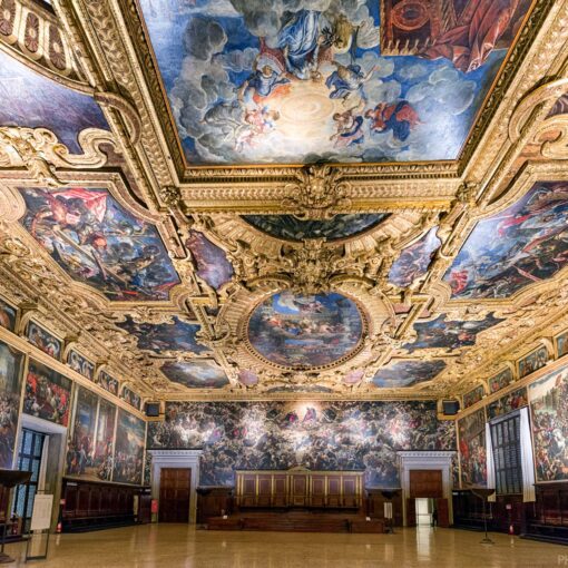 Najväčšia olejová maľba na svete od Tintoretta v Dóžovom paláci v Benátkach