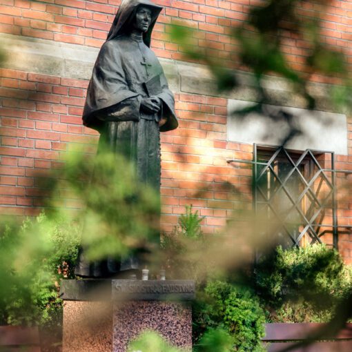 Socha sv. Faustíny v Krakove - Lagievnikoch