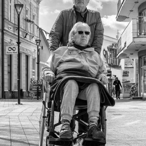 Vychádzky s manželom, 2023